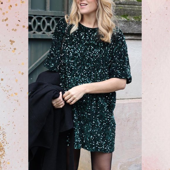 Velvet Sequin Short Sleeve Mini Dress - Picture 1 of 6